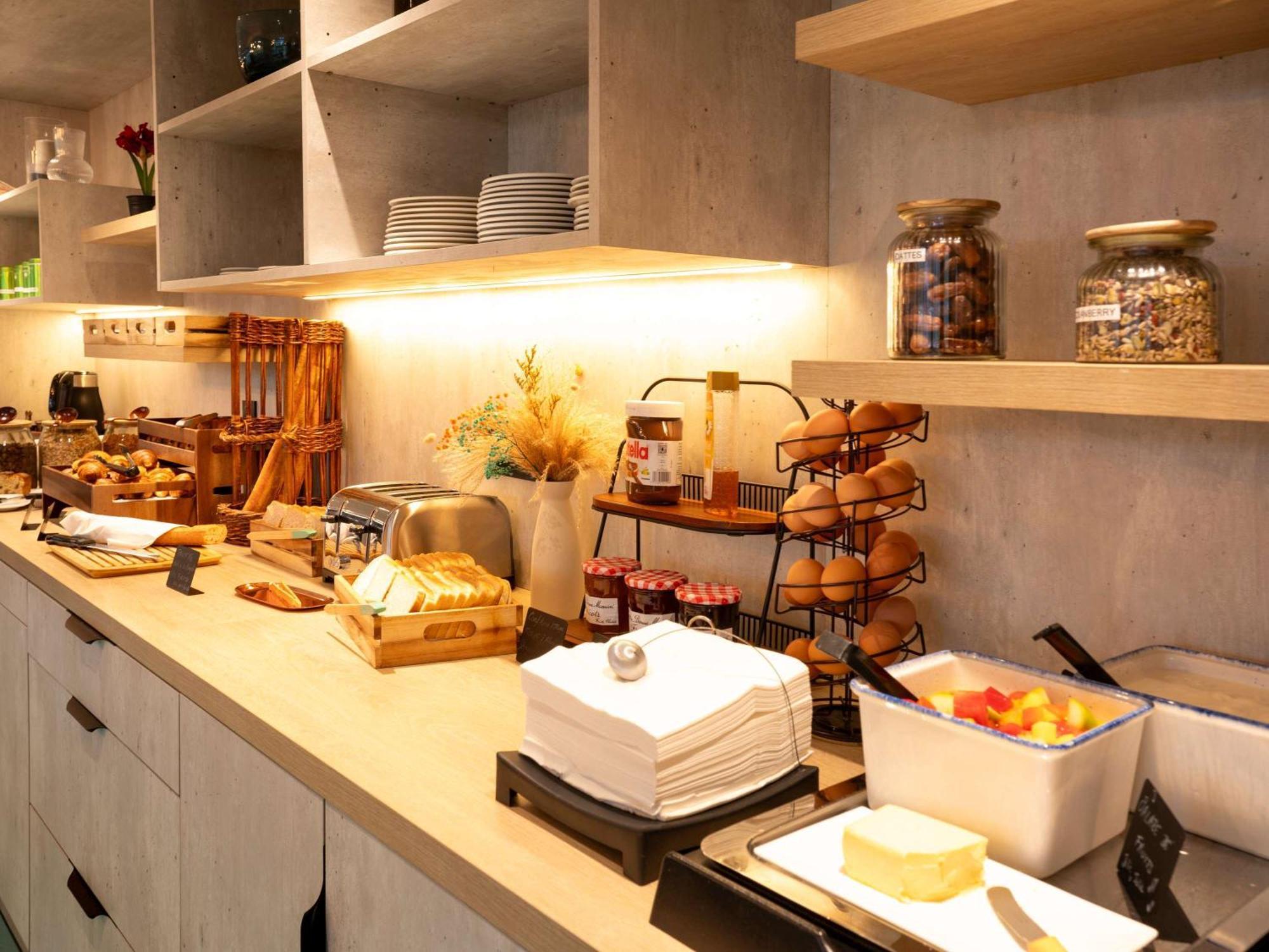 Ibis Styles Paris Saint Denis Pleyel Saint-Denis (Seine-Saint-Denis) Exterior foto