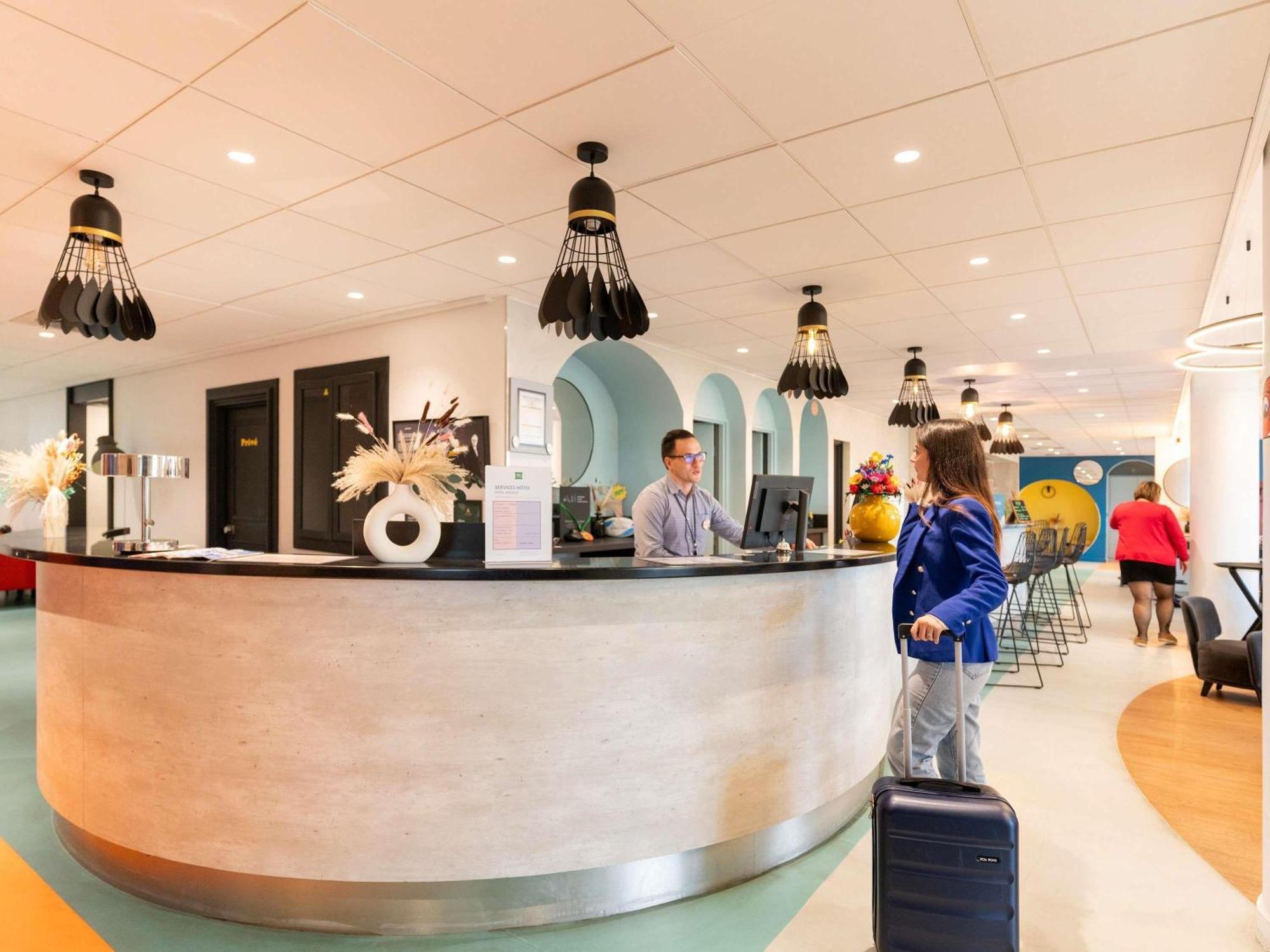 Ibis Styles Paris Saint Denis Pleyel Saint-Denis (Seine-Saint-Denis) Exterior foto